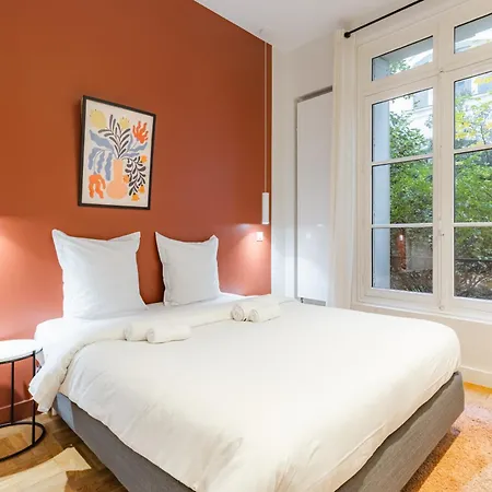 Charming - Air-conditioned And Terrace